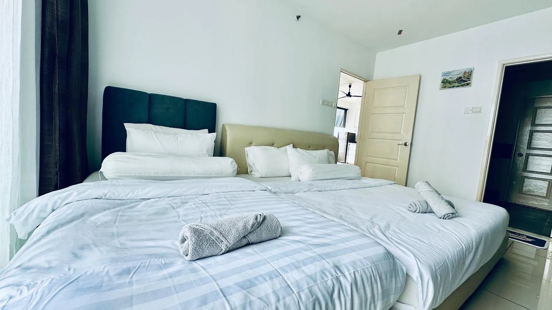 Mansion One L 8Pax 2R1B L Seaside L Gleneagles L Georgetown Apartment Malaysia