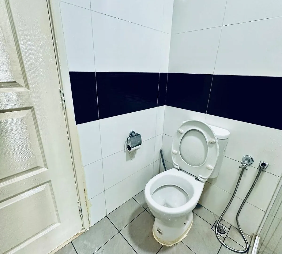 Mansion One L 8Pax 2R1B L Seaside L Gleneagles L Georgetown Apartment 0*, George Town Malaysia